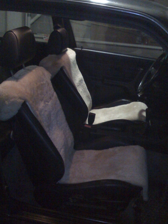 E30 Factory Sheepskin Seat Covers Mint Bmw Part Number 82 11 0 147 524 According To Realoem These Work On E30 E32 E34 E36 E38 E39 E46 E53 E65 E66