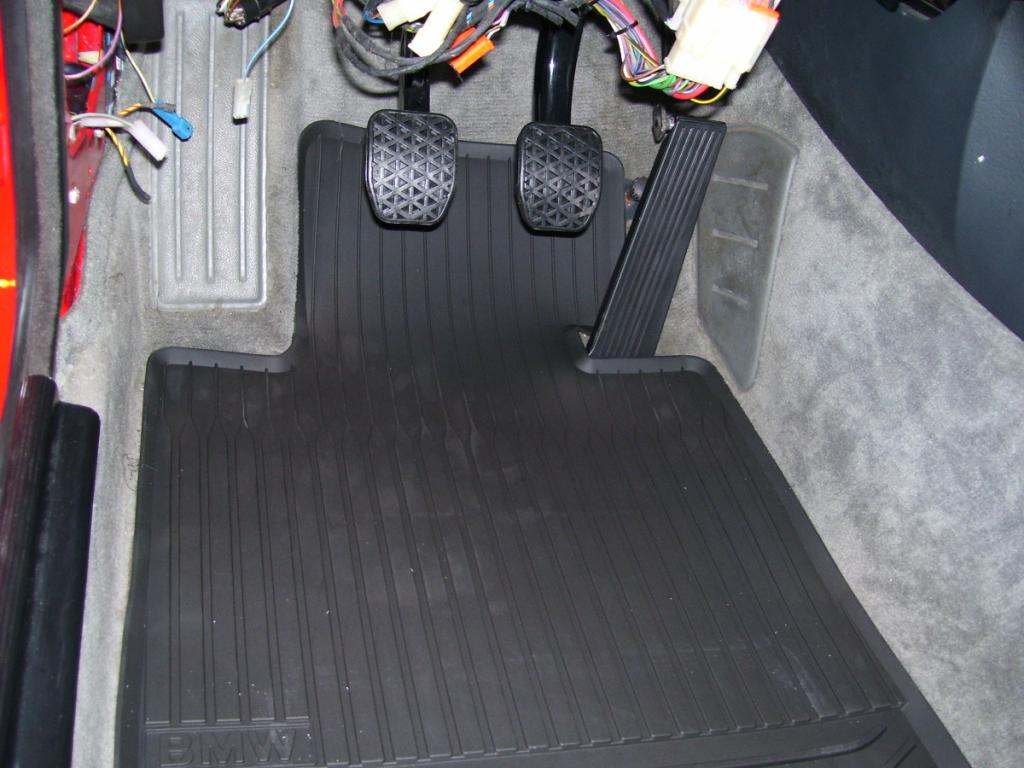 1 Series Front Floor Mats Do Fit E30 Photos Of Front And