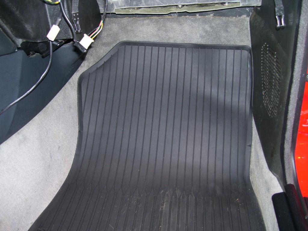 1 Series Front Floor Mats Do Fit E30 Photos Of Front And