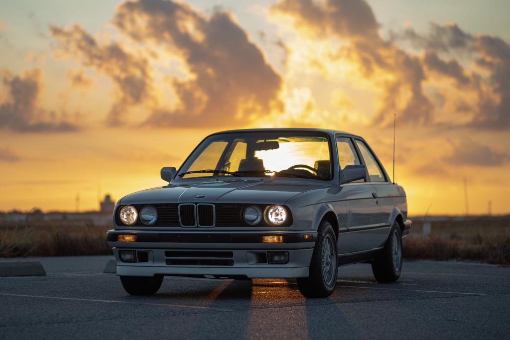SOLD FS: 1990 BMW E30 325IS 44K Miles - Sterling Silver Metallic ...