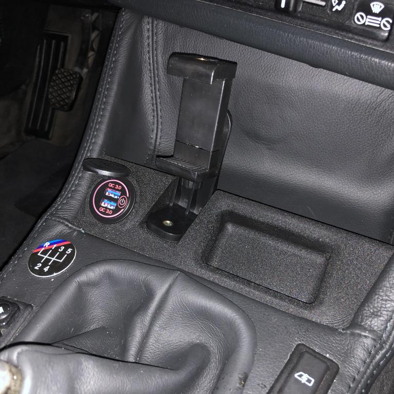 E30 Front Ashtray Phone Mount and Dual USB Charger 95+shipping