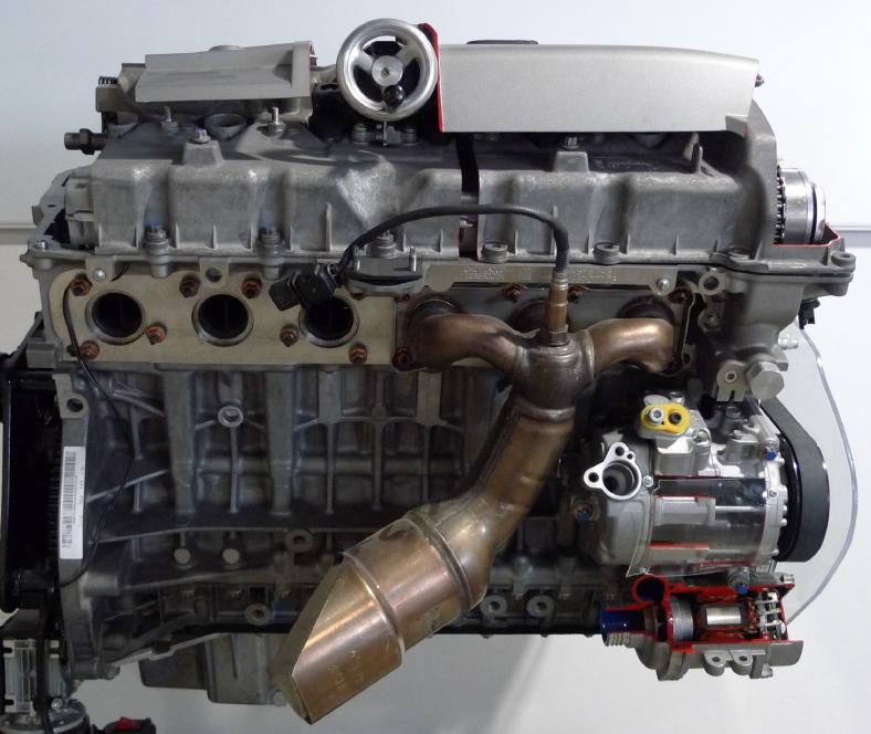 Click image for larger version  Name:	BMW-N52_Abgasseite.jpg Views:	0 Size:	67.2 KB ID:	10029724