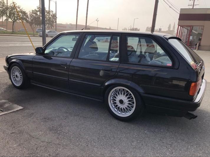Click image for larger version

Name:	Maxilite 16x7 E30 Touring.jpg
Views:	3806
Size:	58.3 KB
ID:	10056384