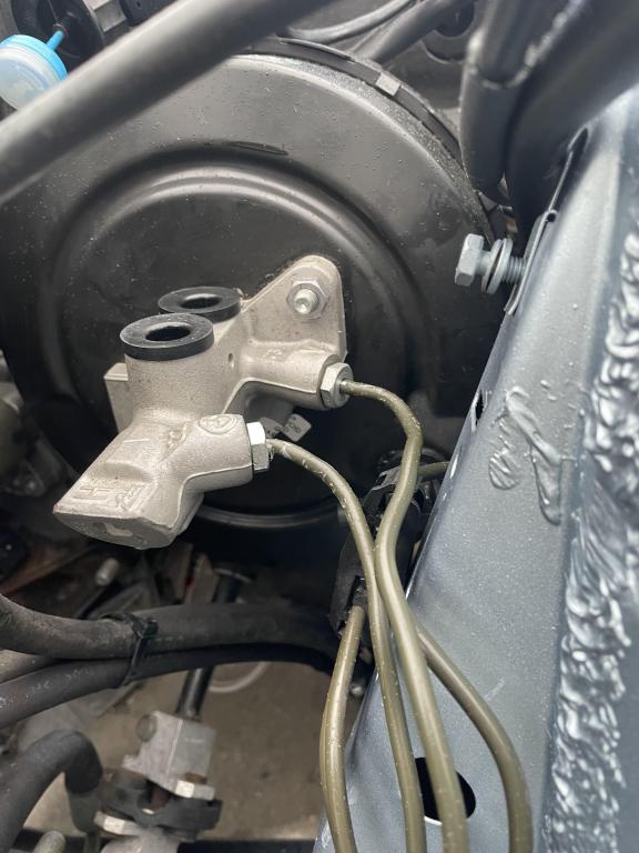 Click image for larger version

Name:	e90 servo installed.jpg
Views:	8878
Size:	60.1 KB
ID:	9964011