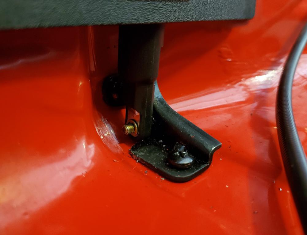 Click image for larger version

Name:	E30-Boot-Shock-Bracket.jpg
Views:	344
Size:	55.9 KB
ID:	9928667