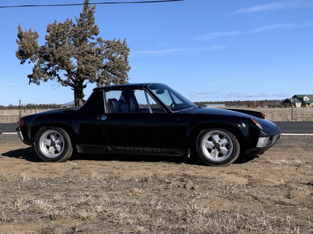 Click image for larger version

Name:	P 1974_porsche_914_2-0.jpeg
Views:	1137
Size:	98.9 KB
ID:	9950187