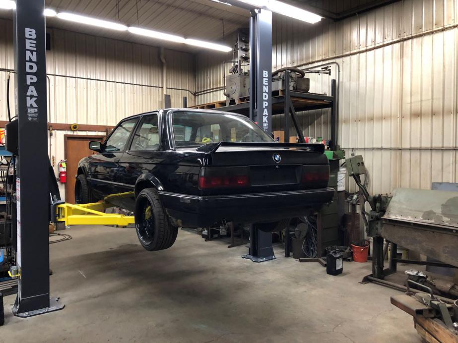 Click image for larger version

Name:	On lift.JPG
Views:	308
Size:	90.8 KB
ID:	9966722