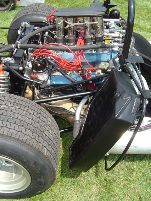 Click image for larger version

Name:	Alfa Tipo33 bare2.jpg
Views:	5290
Size:	113.8 KB
ID:	9915812
