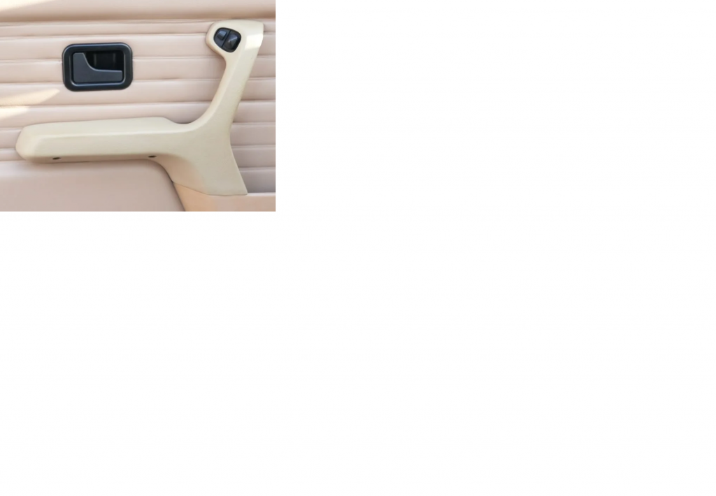 Click image for larger version

Name:	Armrest.png
Views:	59
Size:	196.5 KB
ID:	10052060