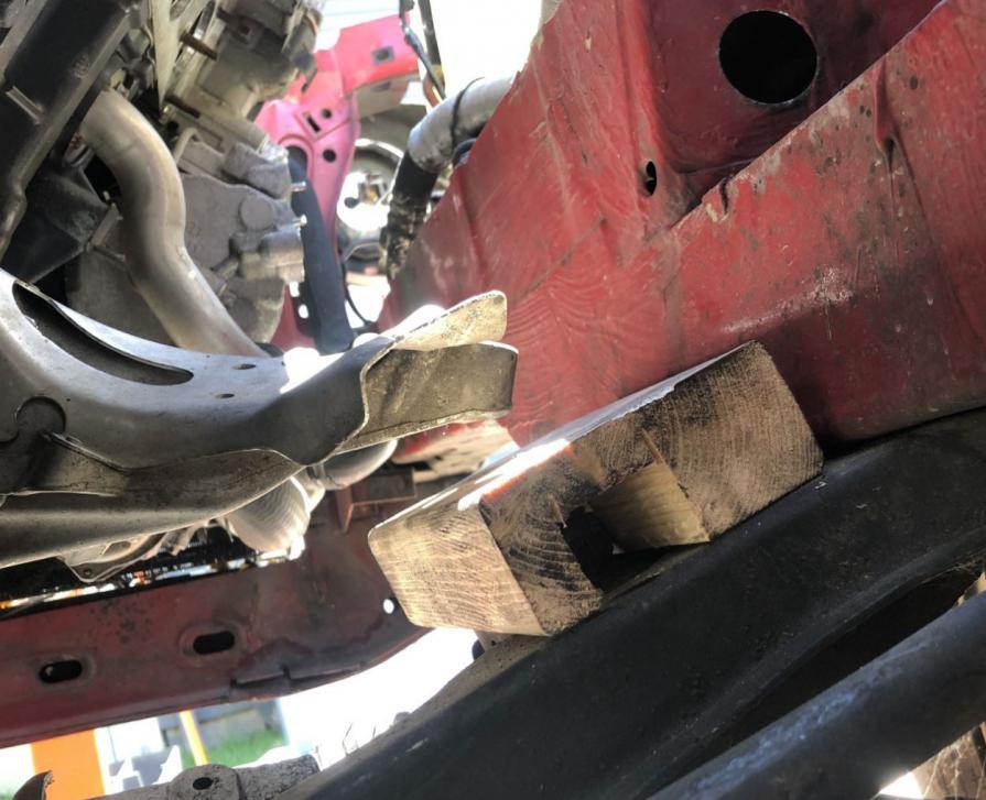 Click image for larger version

Name:	e90 arm.JPG
Views:	680
Size:	83.6 KB
ID:	10029871
