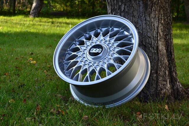 Click image for larger version

Name:	000048862185_%23_2_%23_Reyno.jpg?2019-09-29%2022:19:34.jpg
Views:	823
Size:	108.6 KB
ID:	9882687