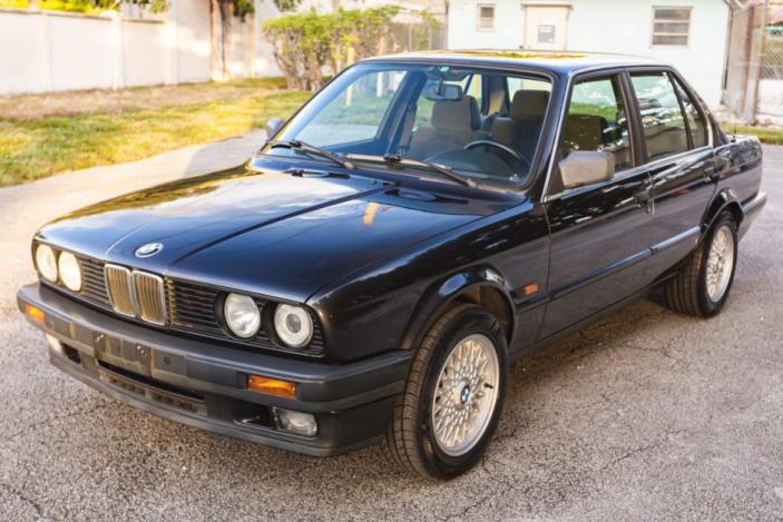 Click image for larger version

Name:	1991_bmw_325i_IMG_3899-4.jpg
Views:	716
Size:	62.7 KB
ID:	10044787