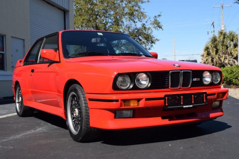 Click image for larger version

Name:	1990_bmw_m3_DSC_174126696.jpg
Views:	559
Size:	57.0 KB
ID:	10045483