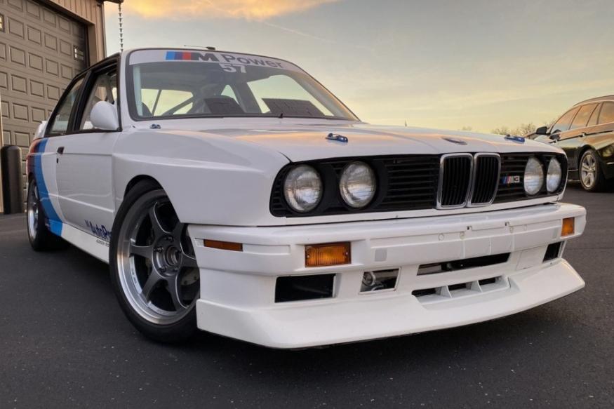 Click image for larger version

Name:	1991_bmw_m3_img_8882-1-14677.jpg
Views:	1189
Size:	57.1 KB
ID:	10048629