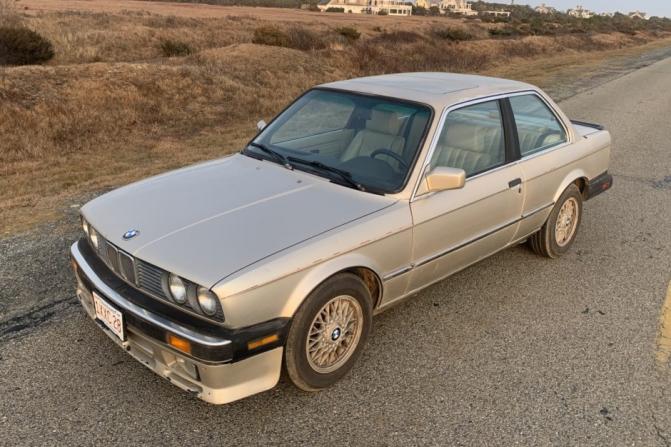 Click image for larger version

Name:	1987_bmw_325is_C3C10D14-9D07-41FB-ABDA-D5DAF878053D-1-1.jpg
Views:	700
Size:	58.5 KB
ID:	10044103