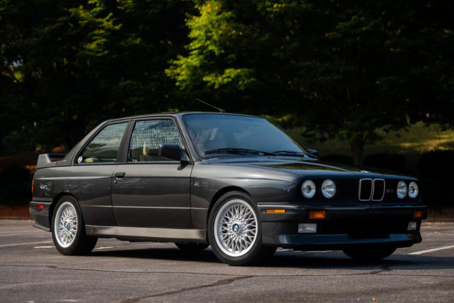 Click image for larger version

Name:	1988_bmw_m3_16363964815610736d884f6124DSC_6530.jpg
Views:	853
Size:	63.0 KB
ID:	10036696