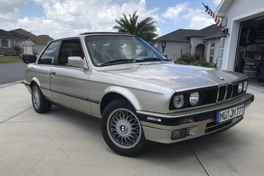 Click image for larger version

Name:	1988_bmw_325is_16204356274b64dbb6IMG_3939.jpg
Views:	745
Size:	62.7 KB
ID:	10018164