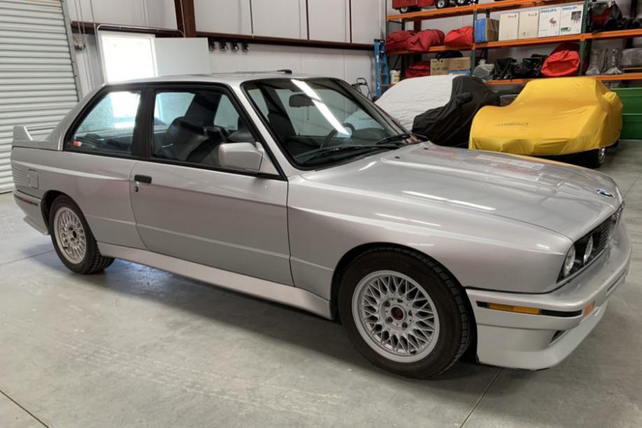 Click image for larger version

Name:	1990_bmw_m3.jpeg
Views:	969
Size:	71.0 KB
ID:	9912232