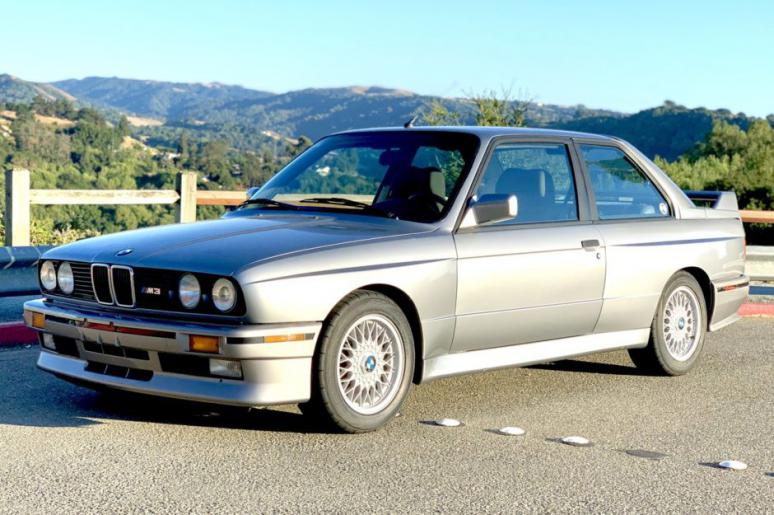 Click image for larger version

Name:	1988_bmw_m3_.jpeg
Views:	1006
Size:	72.3 KB
ID:	9871694