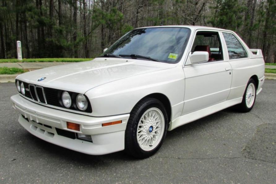 Click image for larger version

Name:	1988_bmw_m3.jpg
Views:	990
Size:	71.6 KB
ID:	9915996