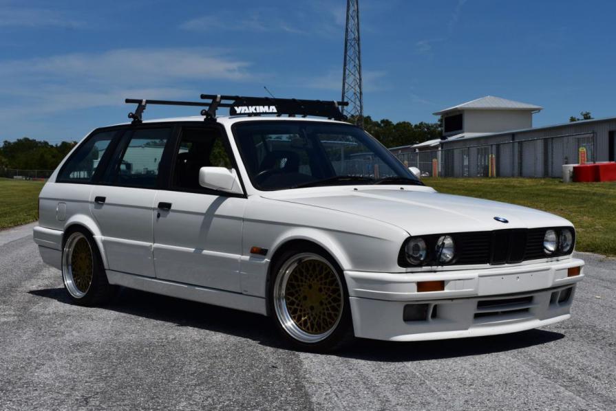 Click image for larger version

Name:	1988_bmw_325i_touring_15907781280c240cfc68eb13c40eDSC_0163-scaled-e1592589536216.jpg
Views:	874
Size:	73.9 KB
ID:	9934473