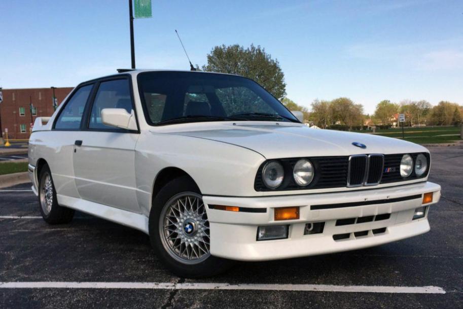 Click image for larger version

Name:	1988_bmw_m3_15891938192a7ce40810bf521988_bmw_m3_1588822776f729000fIMG_0563-scaled-1-940x627.jpg
Views:	922
Size:	68.2 KB
ID:	9928124