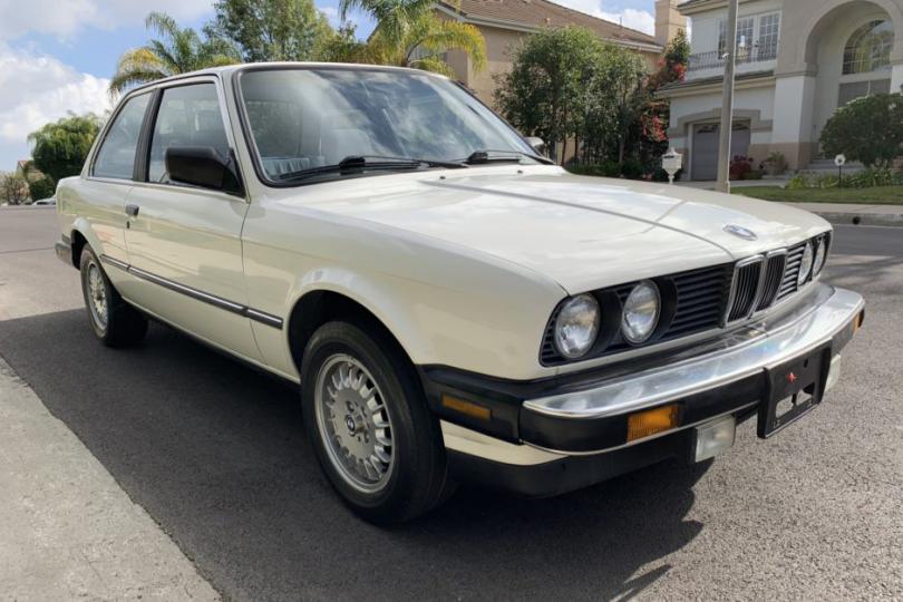 Click image for larger version

Name:	15907863613ef5edb2597715892342915d565ef66e7dff1987_bmw_325_1579635259ef66e7dff9f98764daIMG_4645-940x627.jpg
Views:	875
Size:	69.3 KB
ID:	9930113