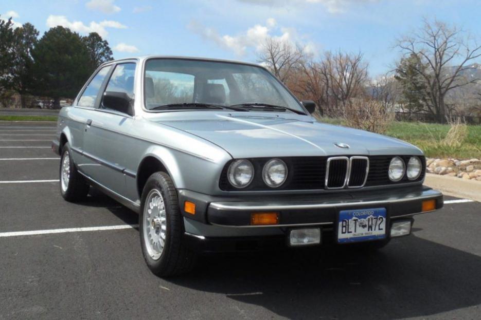 Click image for larger version

Name:	1984_bmw_318i_15889586482a3feDSCN2627-940x626.jpg
Views:	927
Size:	68.8 KB
ID:	9924972