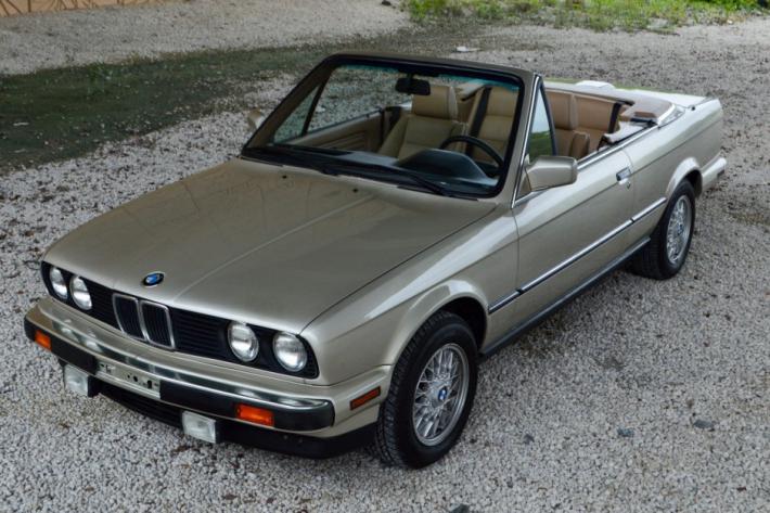 Click image for larger version

Name:	1991_bmw_325i_cabriolet_1591818871fa56eb1e1f8cbe183bMS1821-134.jpg
Views:	646
Size:	66.8 KB
ID:	9932207
