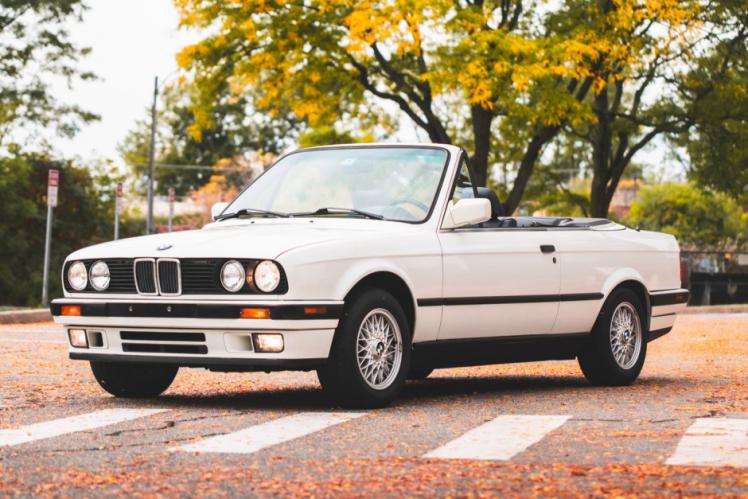 Click image for larger version

Name:	1992_bmw_325_16043545483572fda1f69DSC07313.jpg
Views:	989
Size:	73.6 KB
ID:	9959896
