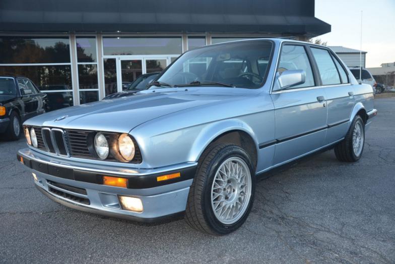 Click image for larger version

Name:	1991_bmw_325i_1598820446c49e9839d326e6a0dDSC_4138.jpg
Views:	968
Size:	63.5 KB
ID:	9957287