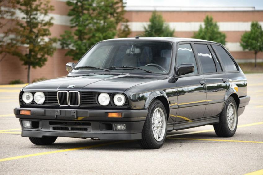 Click image for larger version

Name:	1991_bmw_325i_touring_1600222598e623ac5bca9fca7DSC_6583.jpg
Views:	878
Size:	67.4 KB
ID:	9952504