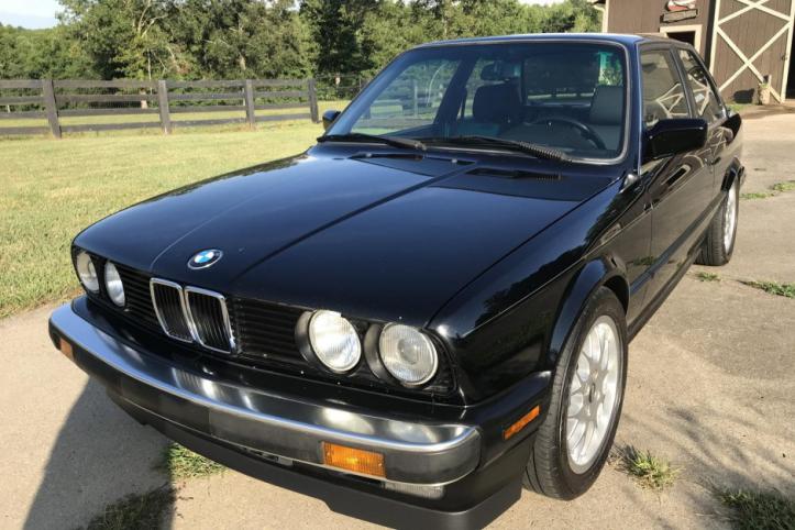 Click image for larger version

Name:	1988_bmw_325is_1600887650279113f387bIMG_0386.jpg
Views:	805
Size:	64.6 KB
ID:	9953211