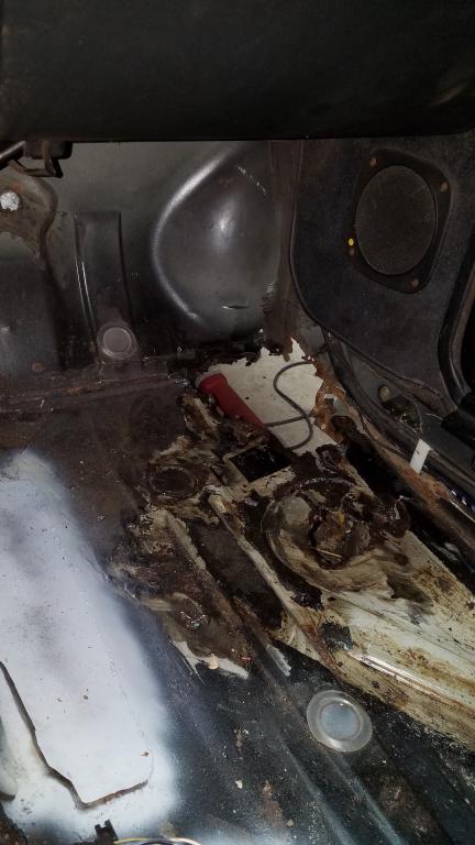 Click image for larger version

Name:	pass floorpan stripped.jpg
Views:	665
Size:	47.8 KB
ID:	9956937
