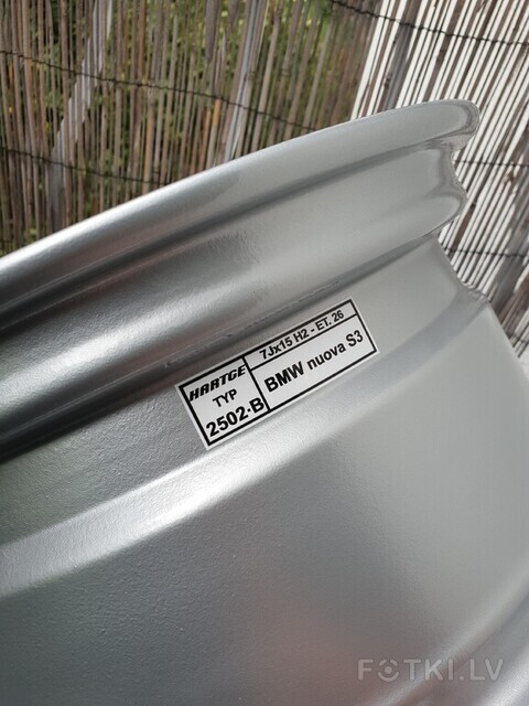 Click image for larger version

Name:	000048813605_%23_2_%23_Reyno.jpg
Views:	586
Size:	76.4 KB
ID:	9882627