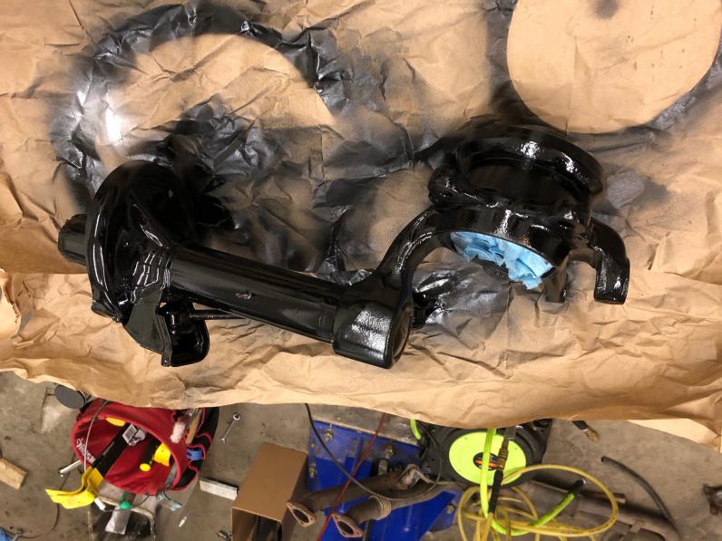 Click image for larger version

Name:	strut housing painted.jpg
Views:	133
Size:	81.1 KB
ID:	10018200