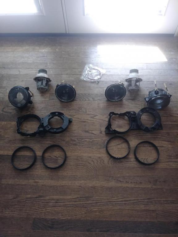 Click image for larger version

Name:	lights1.jpg
Views:	205
Size:	49.2 KB
ID:	9861591