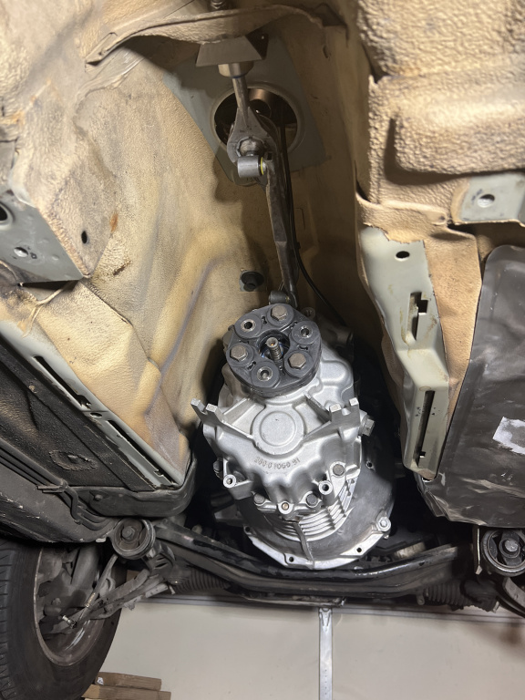 Click image for larger version

Name:	E30 transmission.jpg
Views:	51
Size:	197.0 KB
ID:	10136385