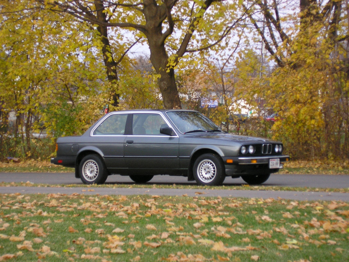 My first car, a 1985 318i