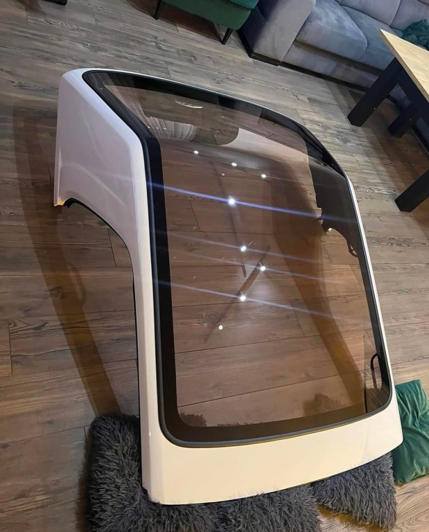 Click image for larger version

Name:	panoramic-hardtops-being-reproduced-v0-24v7dtcfjf7e1.jpg
Views:	0
Size:	180.4 KB
ID:	10153533