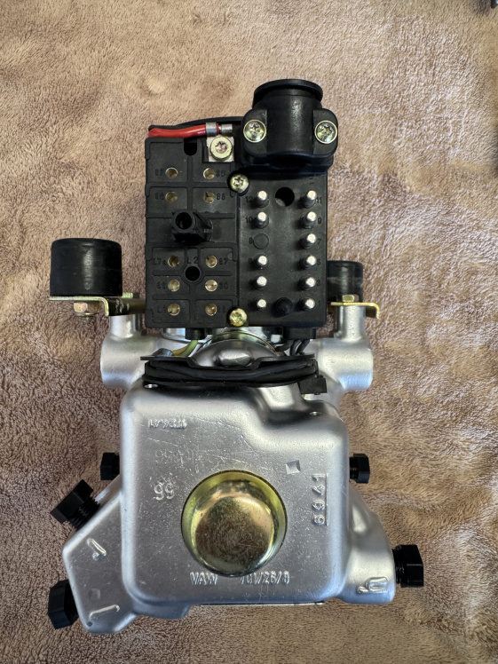 Click image for larger version

Name:	IMG_2710.jpg
Views:	54
Size:	264.7 KB
ID:	10156143