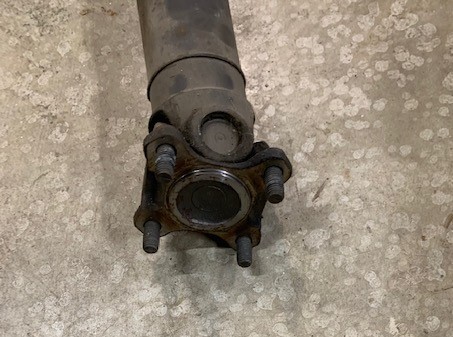 Click image for larger version  Name:	driveshaft-2.jpg Views:	54 Size:	54.0 KB ID:	9966758