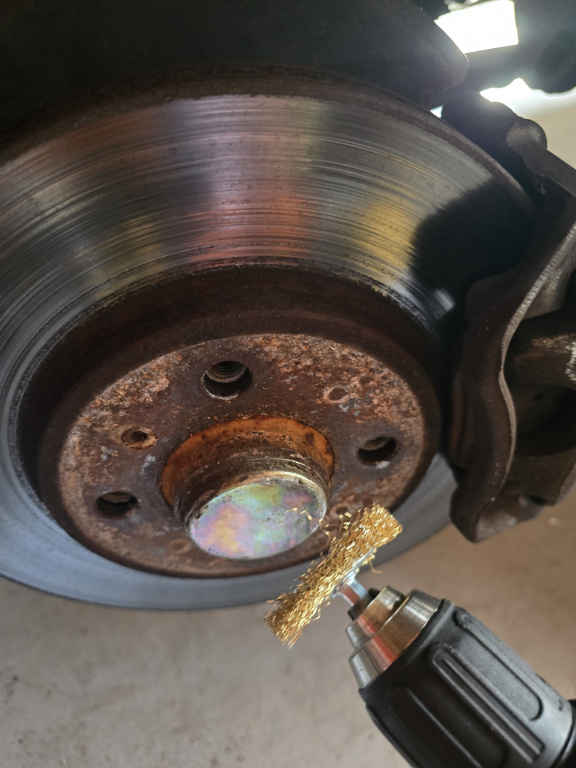 Click image for larger version  Name:	wire wheel on surfaces.jpg Views:	0 Size:	155.9 KB ID:	10163284