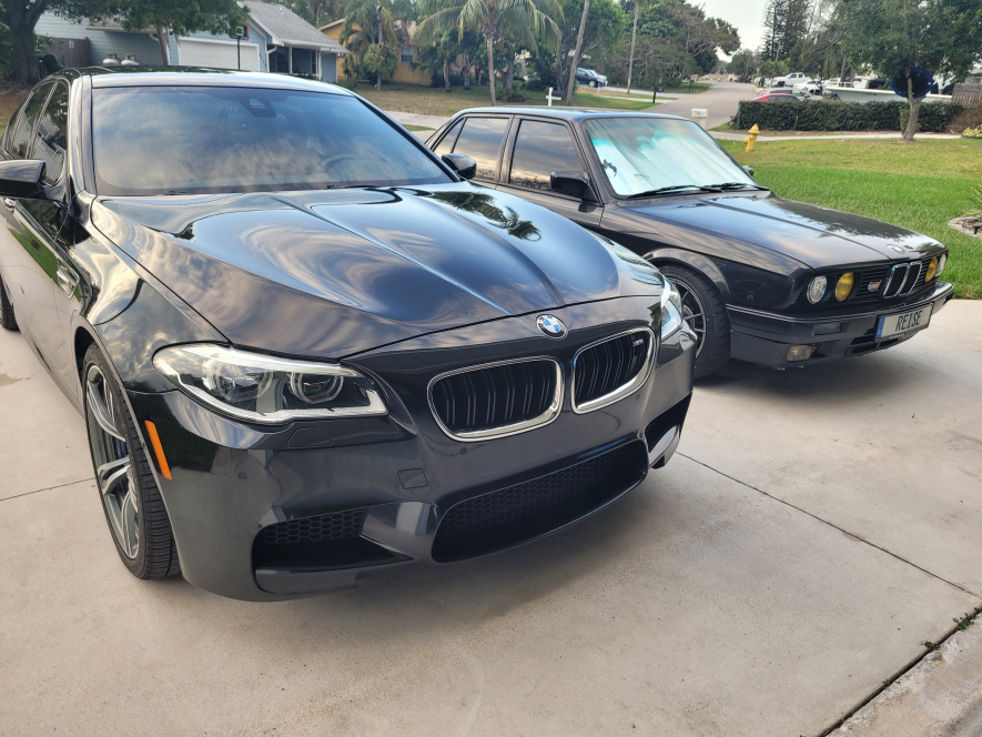 Click image for larger version

Name:	M5 E30.jpg
Views:	17
Size:	275.5 KB
ID:	10167705