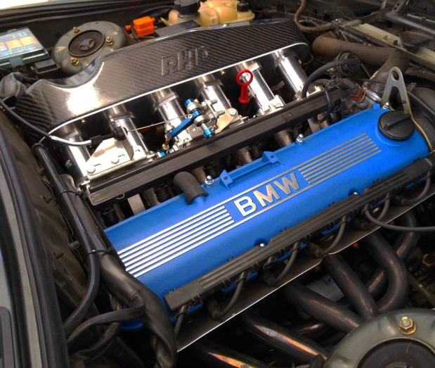Click image for larger version  Name:	BMW M20 BMW blue.jpg Views:	0 Size:	185.0 KB ID:	10168291