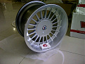 Click image for larger version

Name:	alpina2.jpg
Views:	472
Size:	28.1 KB
ID:	7152433